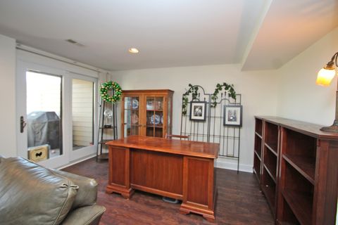 Tiny photo for 328 Indian Point #328, Lake Barrington, IL 60010 (MLS # 12592867)