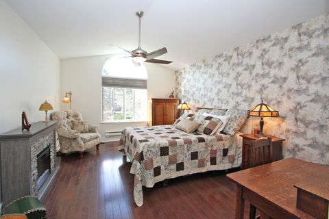 Tiny photo for 328 Indian Point #328, Lake Barrington, IL 60010 (MLS # 12592867)