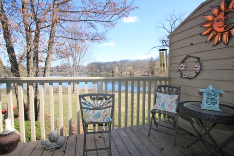 Tiny photo for 328 Indian Point #328, Lake Barrington, IL 60010 (MLS # 12592867)