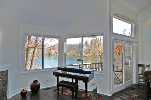 Tiny photo for 328 Indian Point #328, Lake Barrington, IL 60010 (MLS # 12592867)