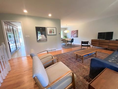 Tiny photo for 2840 Twin Oaks Drive, Highland Park, IL 60035 (MLS # 12629860)