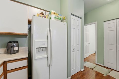 Tiny photo for 8 Saint Regis Court, Elmhurst, IL 60126 (MLS # 12579246)