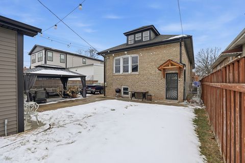 Tiny photo for 2407 Highland Avenue, Berwyn, IL 60402 (MLS # 12564091)