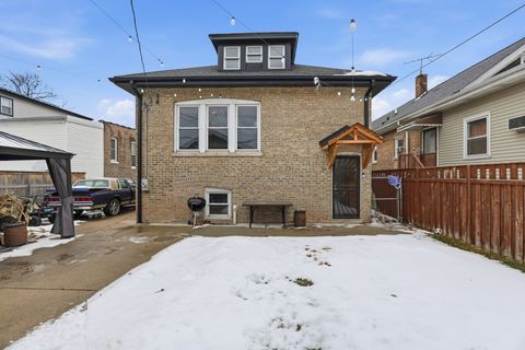 Tiny photo for 2407 Highland Avenue, Berwyn, IL 60402 (MLS # 12564091)