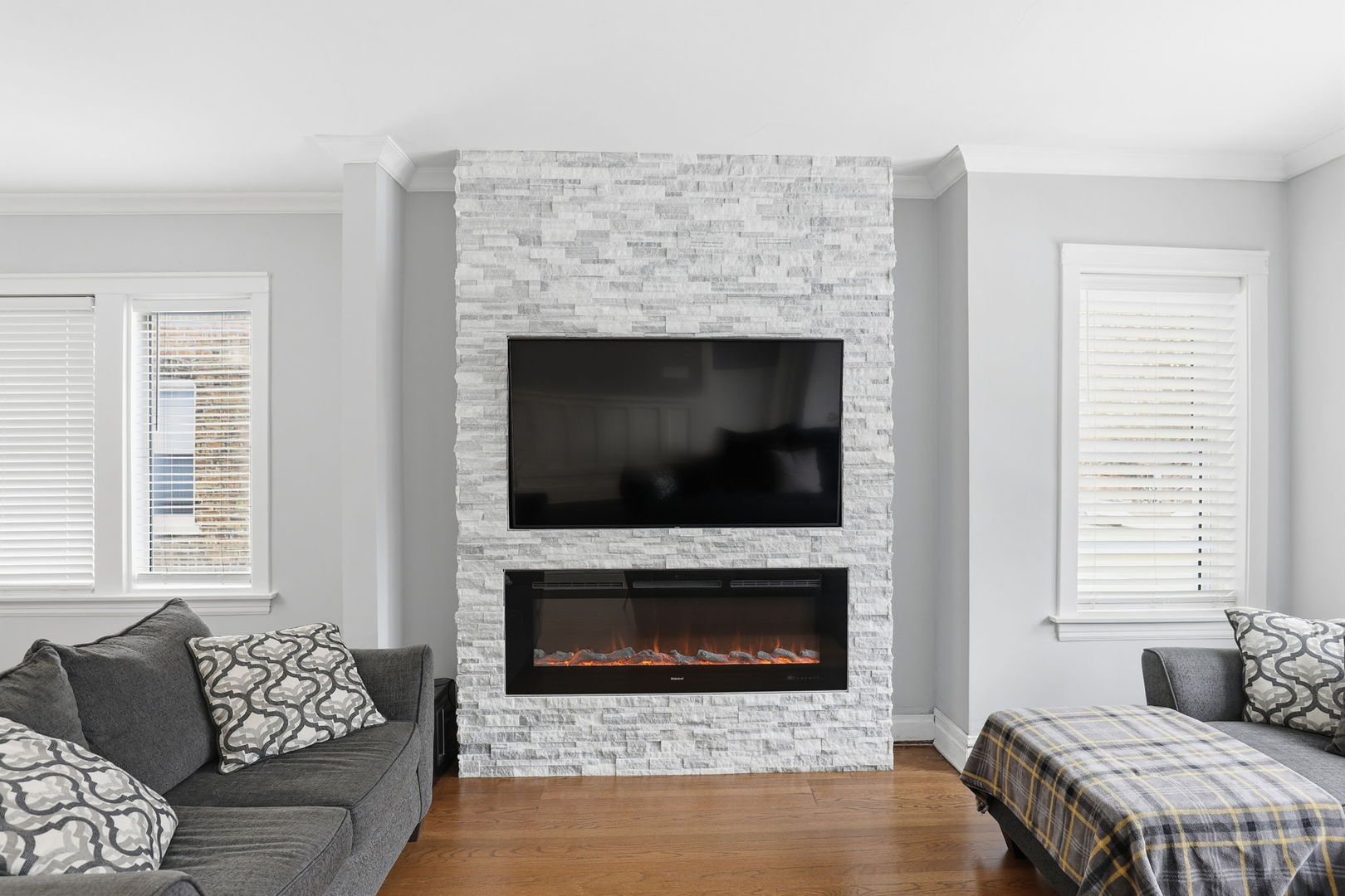 2407 Highland Avenue