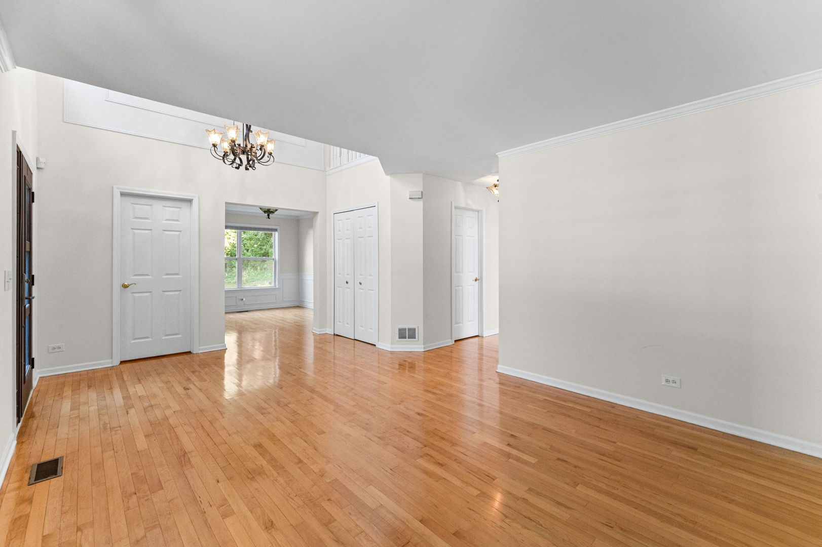 9 Lake Gillilan Court