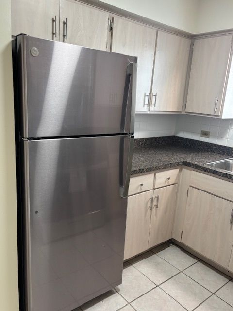 Tiny photo for 9821 S Cicero Avenue S #8, Oak Lawn, IL 60453 (MLS # 12486572)