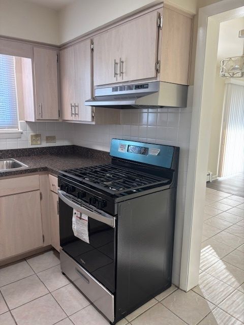 Tiny photo for 9821 S Cicero Avenue S #8, Oak Lawn, IL 60453 (MLS # 12486572)