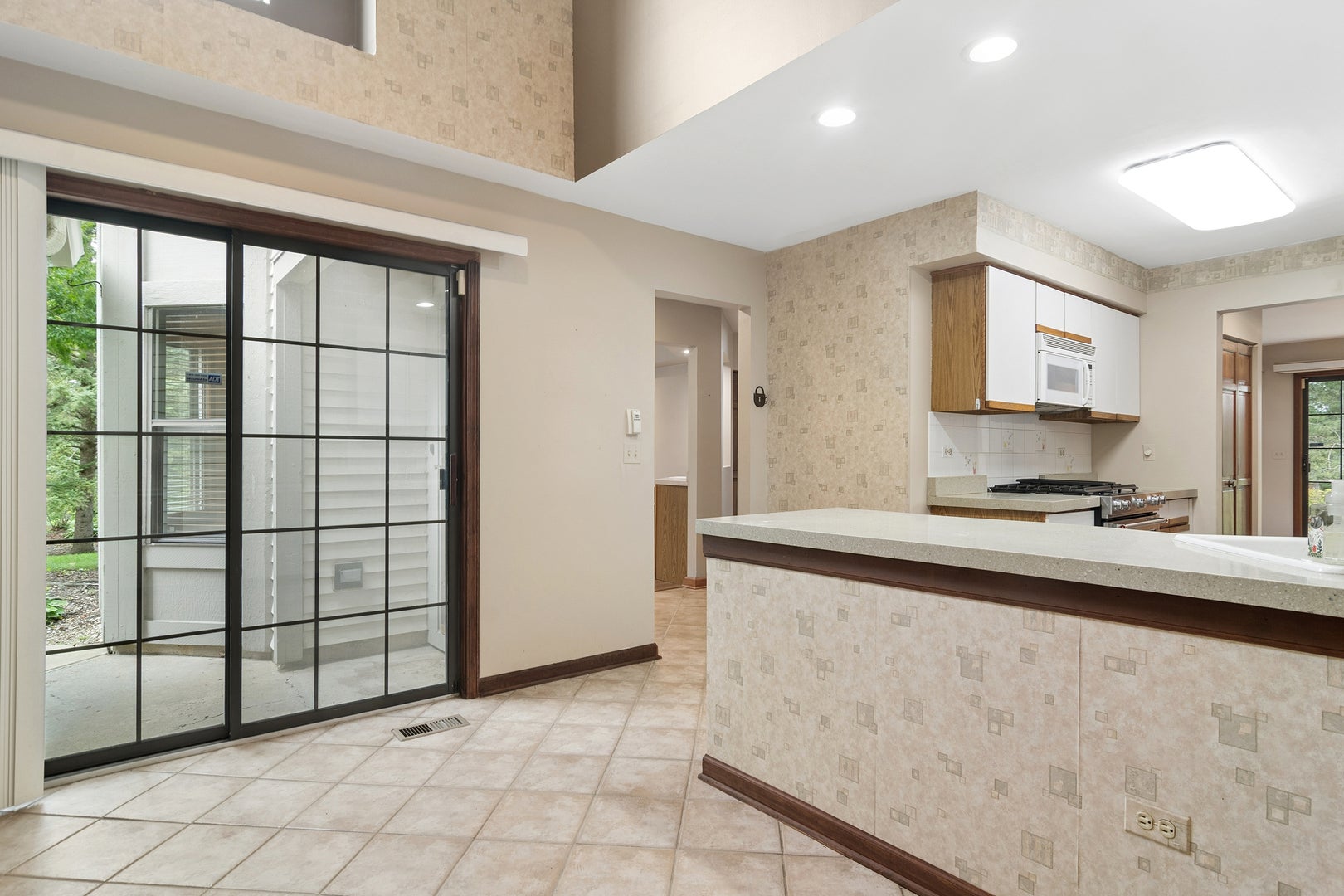1039 N Auburn Woods Drive 1039