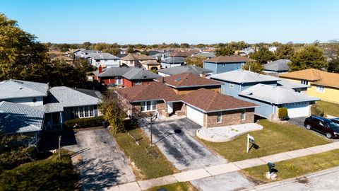 Tiny photo for 20124 Redwood Avenue, Lynwood, IL 60411 (MLS # 12439013)