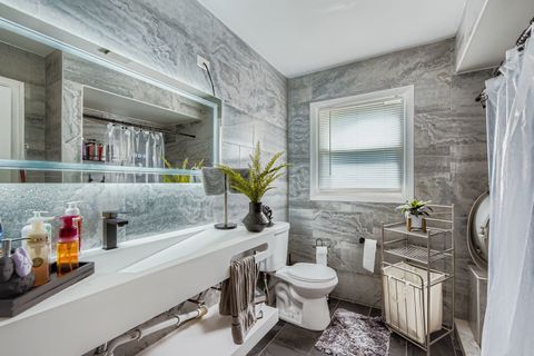 Tiny photo for 4509 W 105th Street, Oak Lawn, IL 60453 (MLS # 12498591)