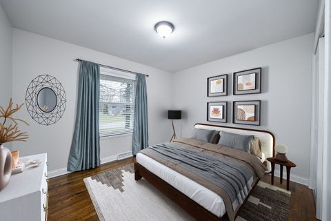 Tiny photo for 26W237 Parkway Drive, Winfield, IL 60190 (MLS # 12585327)