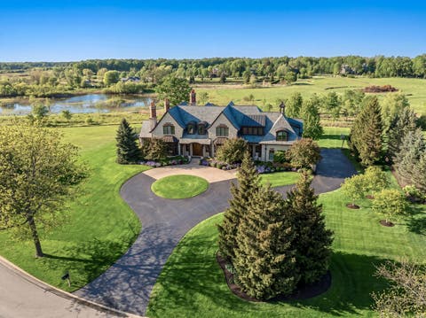 Tiny photo for 1330 W Whitmore Court, Lake Forest, IL 60045 (MLS # 12674905)