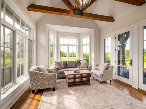 Tiny photo for 1330 W Whitmore Court, Lake Forest, IL 60045 (MLS # 12674905)