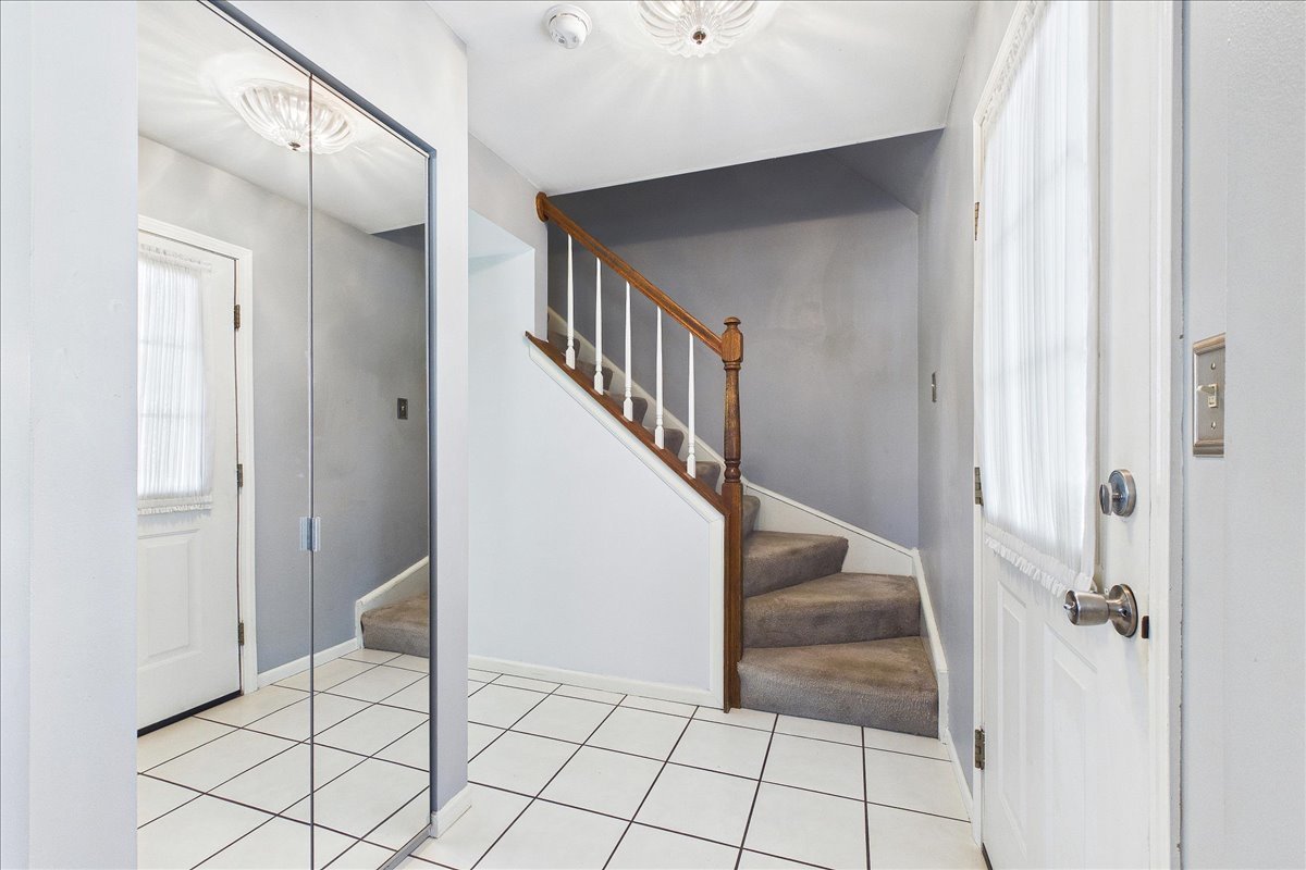 2655 Lindrick Lane