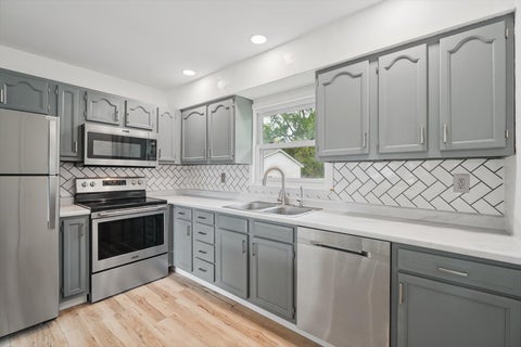 Tiny photo for 1115 Eastview Drive, Paxton, IL 60957 (MLS # 12755741)