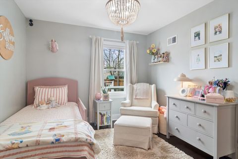 Tiny photo for 775 Broadview Avenue, Highland Park, IL 60035 (MLS # 12620328)