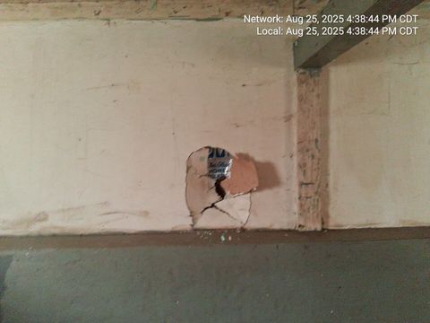 Tiny photo for 2654 W 98th Place, Evergreen Park, IL 60805 (MLS # 12458285)