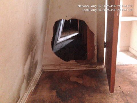 Tiny photo for 2654 W 98th Place, Evergreen Park, IL 60805 (MLS # 12458285)