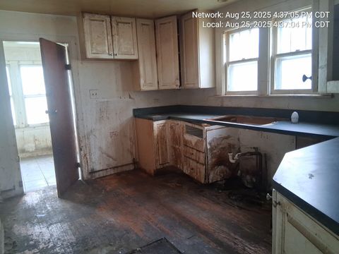 Tiny photo for 2654 W 98th Place, Evergreen Park, IL 60805 (MLS # 12458285)