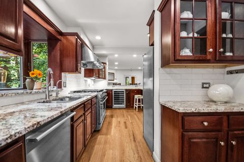 Tiny photo for 2015 Colfax Street, Evanston, IL 60201 (MLS # 12463039)