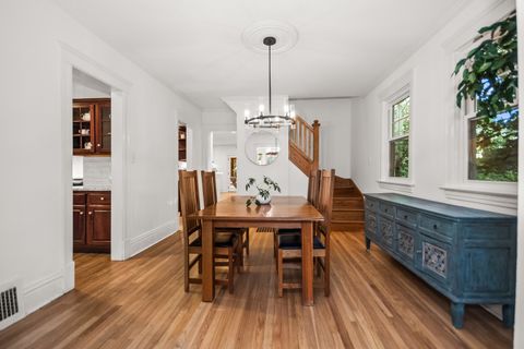 Tiny photo for 2015 Colfax Street, Evanston, IL 60201 (MLS # 12463039)