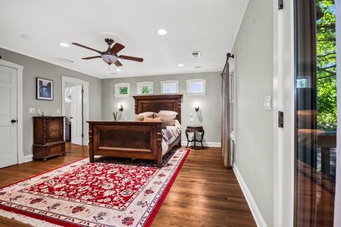 Tiny photo for 2015 Colfax Street, Evanston, IL 60201 (MLS # 12463039)