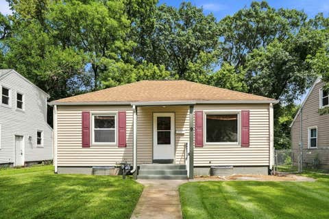 Photo of 9 Blackhawk Hills Drive, Rock Island, IL 61201 (MLS # 12732567)