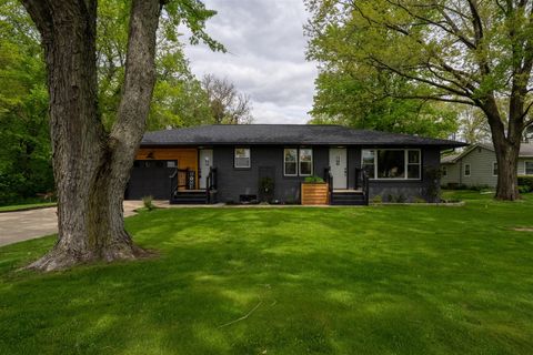 Tiny photo for 7277 E 3000 North Road, Cornell, IL 61319 (MLS # 12621680)