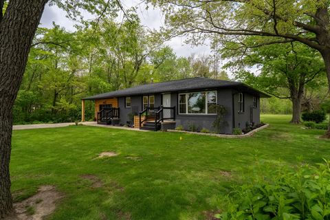 Tiny photo for 7277 E 3000 North Road, Cornell, IL 61319 (MLS # 12621680)