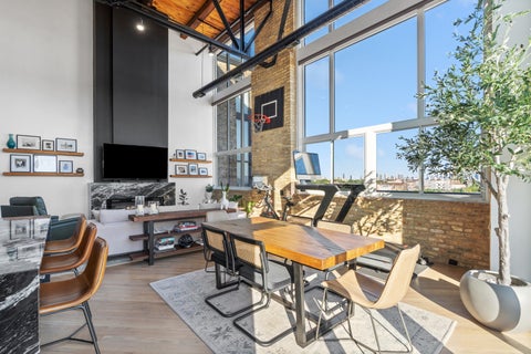Tiny photo for 2614 N Clybourn Avenue #401, Chicago, IL 60614 (MLS # 12772007)