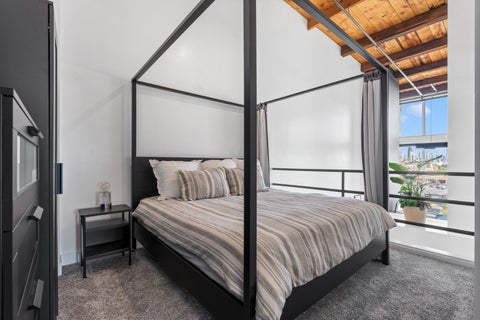 Tiny photo for 2614 N Clybourn Avenue #401, Chicago, IL 60614 (MLS # 12772007)