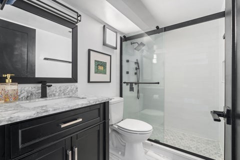 Tiny photo for 2614 N Clybourn Avenue #401, Chicago, IL 60614 (MLS # 12772007)