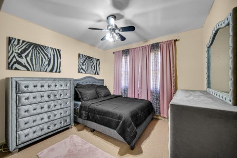 Tiny photo for 351 E 146th Street, Harvey, IL 60426 (MLS # 12742488)