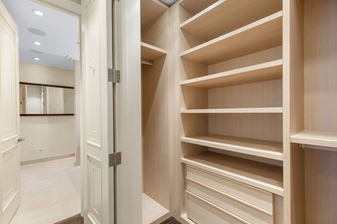 Tiny photo for 159 E Walton Place #9E, Chicago, IL 60611 (MLS # 12570463)