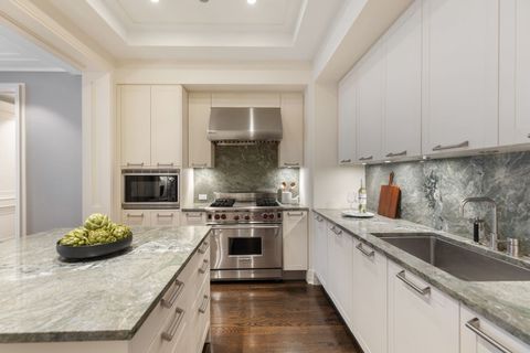 Tiny photo for 159 E Walton Place #9E, Chicago, IL 60611 (MLS # 12570463)