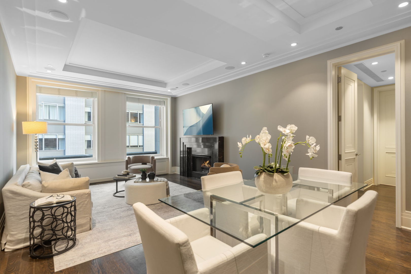 159 E Walton Place 9E