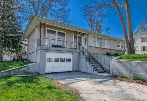 Photo of 4113 W Crystal Lake Road, McHenry, IL 60050 (MLS # 12626115)