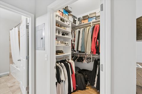 Tiny photo for 1555 W School Street #2B, Chicago, IL 60657 (MLS # 12598333)