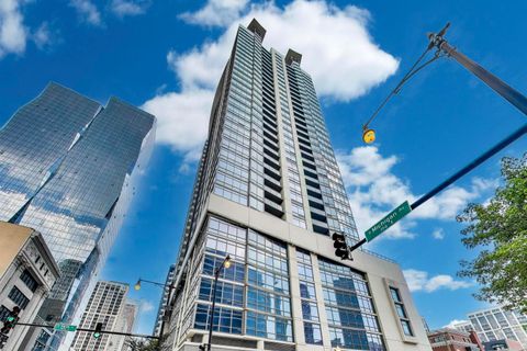 Tiny photo for Chicago, IL 60605 (MLS # 12619573)