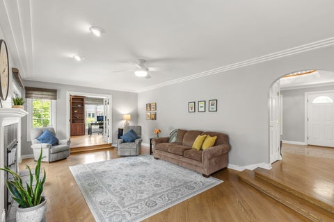Tiny photo for 119 Saddle Brook Drive, Oak Brook, IL 60523 (MLS # 12647865)