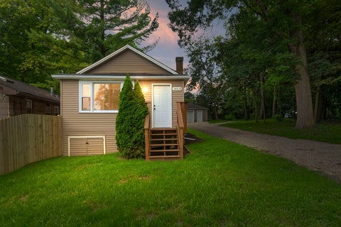 Photo of 38178 N 1st Avenue, Spring Grove, IL 60081 (MLS # 12732056)