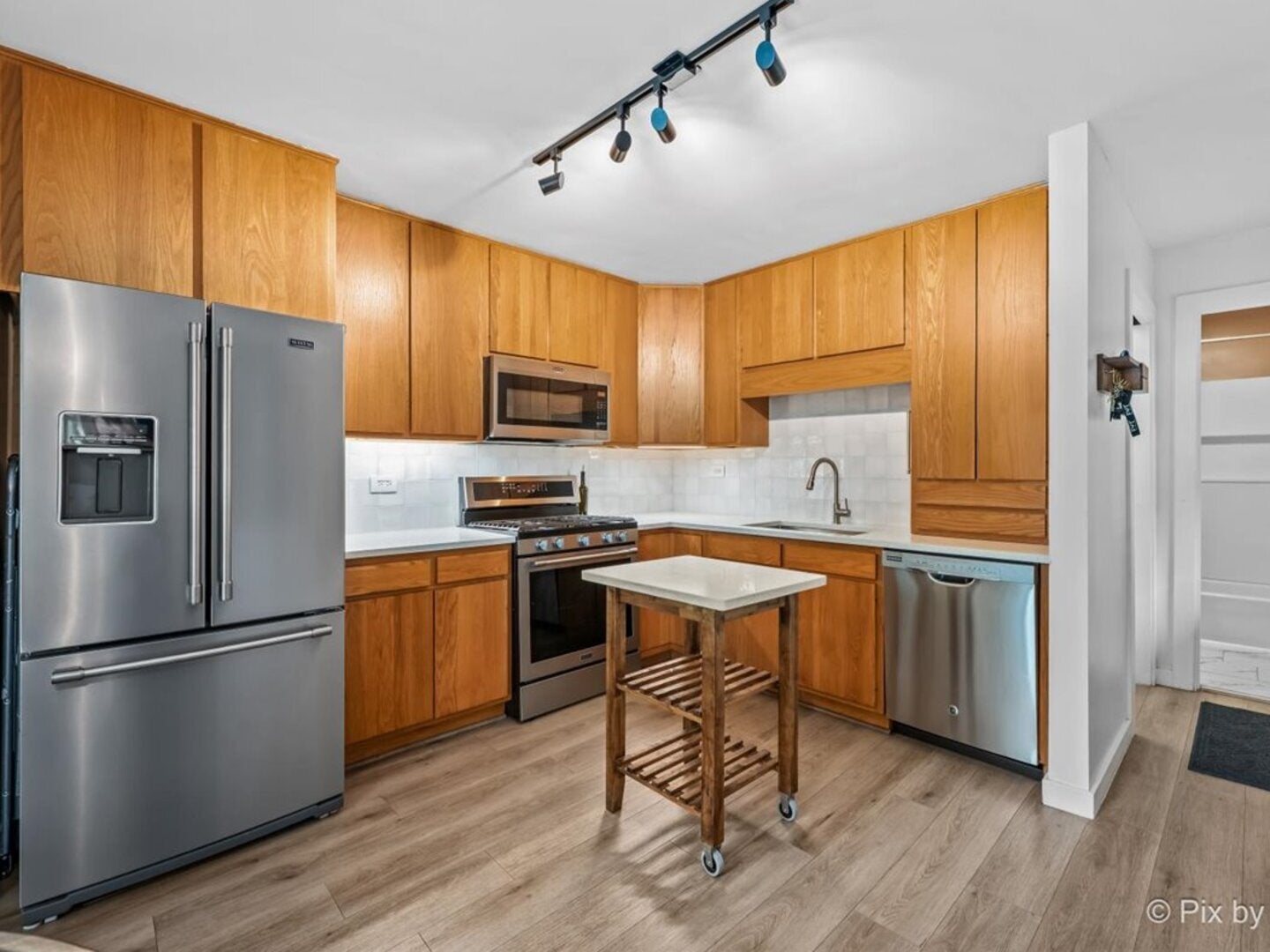 1112 Brentwood Drive