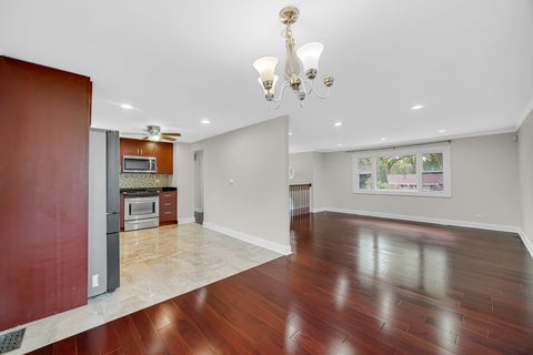 Tiny photo for 515 Falmouth Lane, Schaumburg, IL 60193 (MLS # 12771384)