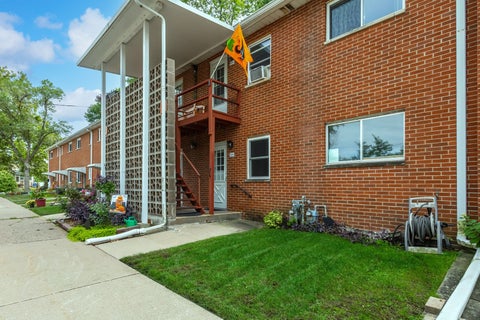 Tiny photo for 1309 9th Street #D, Moline, IL 61265 (MLS # 12767021)