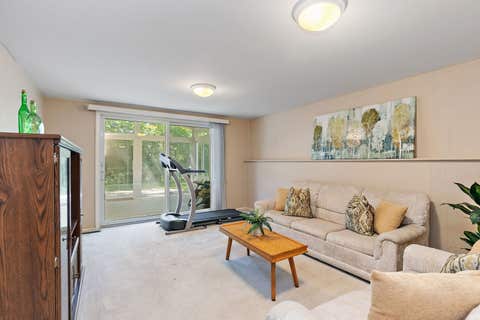 Tiny photo for 1150 Glen Lane, Hoffman Estates, IL 60169 (MLS # 12667659)