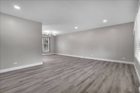 Tiny photo for 4255 Dixon Drive, Hoffman Estates, IL 60192 (MLS # 12692789)