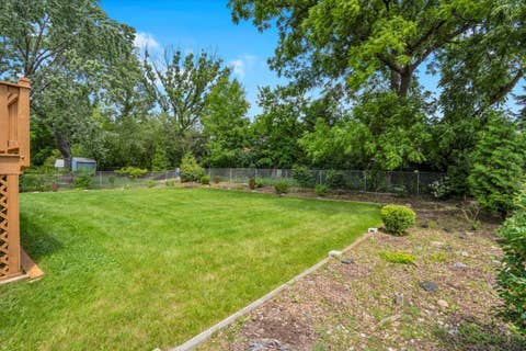 Tiny photo for 4255 Dixon Drive, Hoffman Estates, IL 60192 (MLS # 12692789)