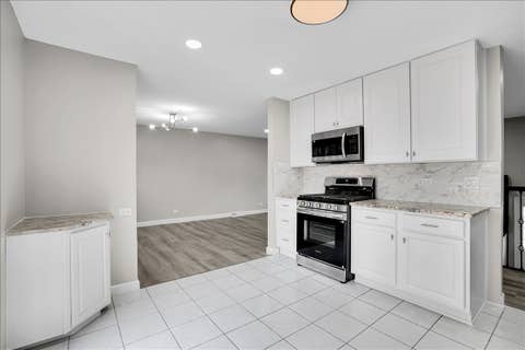 Tiny photo for 4255 Dixon Drive, Hoffman Estates, IL 60192 (MLS # 12692789)