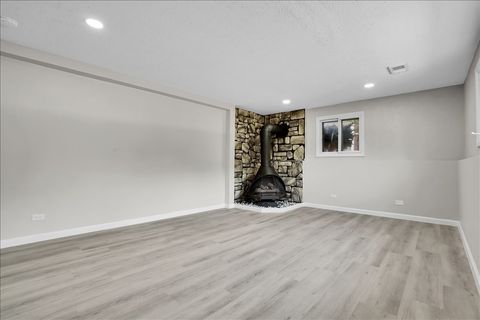 Tiny photo for 4255 Dixon Drive, Hoffman Estates, IL 60192 (MLS # 12692789)